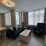 Lägenhet Balkan Tower Luxury Living 3'2