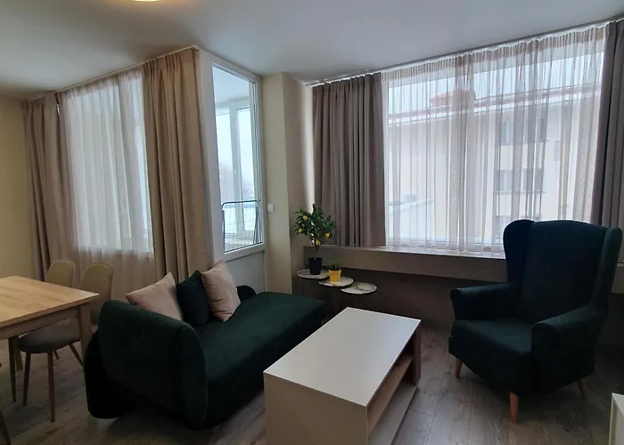 アパート Balkan Tower Luxury Living 3'2